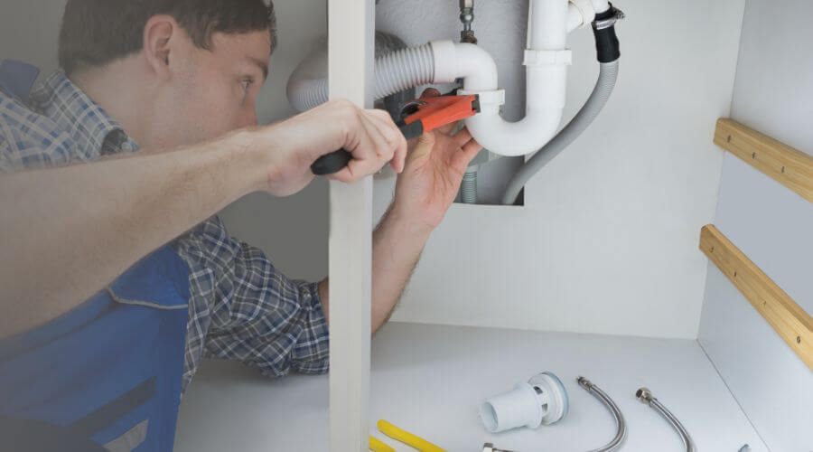 Local water heater installation in Mullens, WV